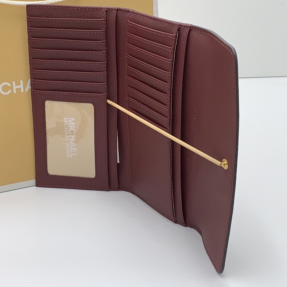 MICHAEL KORS JET SET TRAVEL LG TRIFOLD MERLOT - Picture 4 of 16